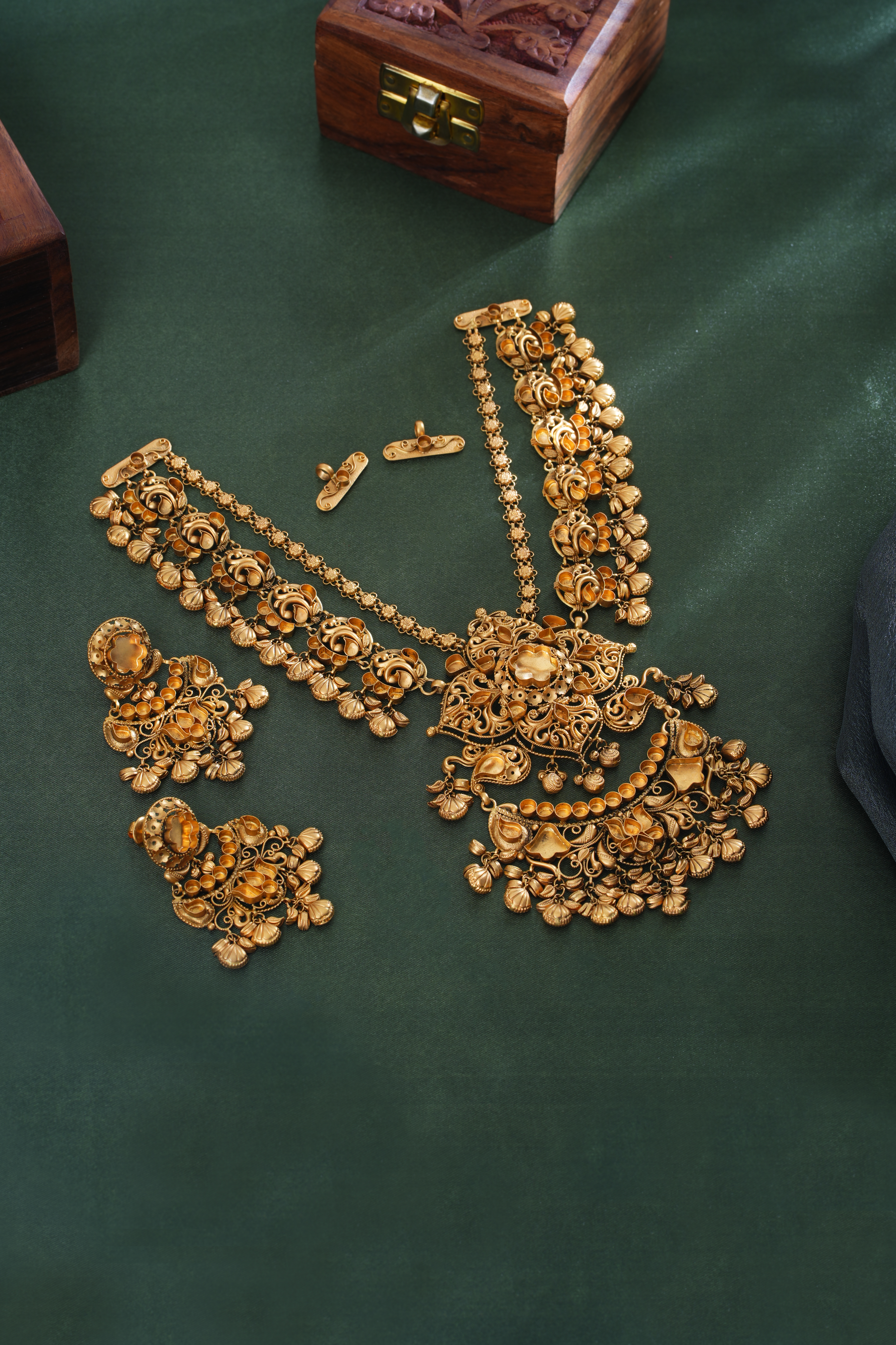 RB Ornament Antique Mount (Ghat) Jewellery